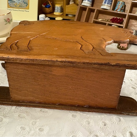 Vintage Wood Pig Napkin/Letter Holder; Kitsch Kitchen Primitive Farmhouse - Picture 2 of 4